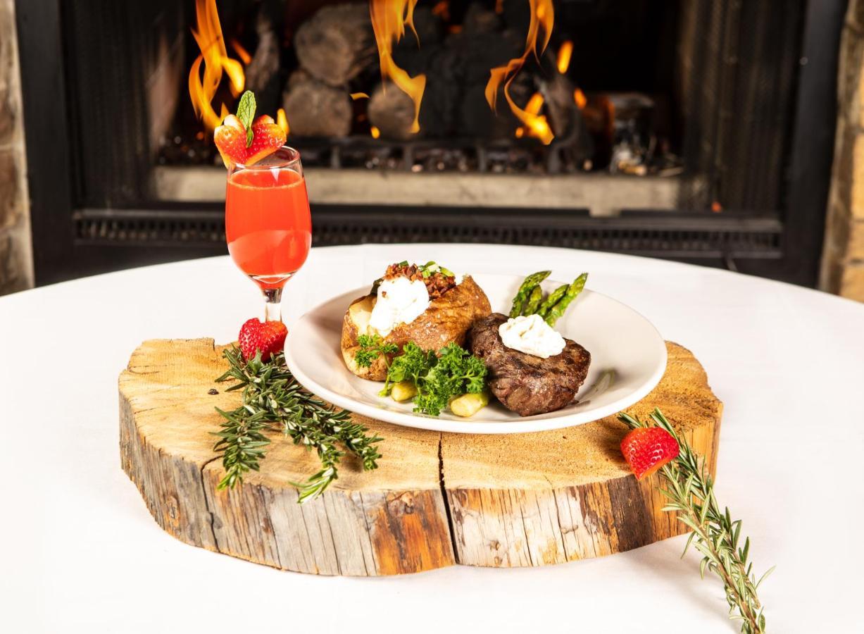 Flying Saddle Resort And Steak House Alpine Exterior foto