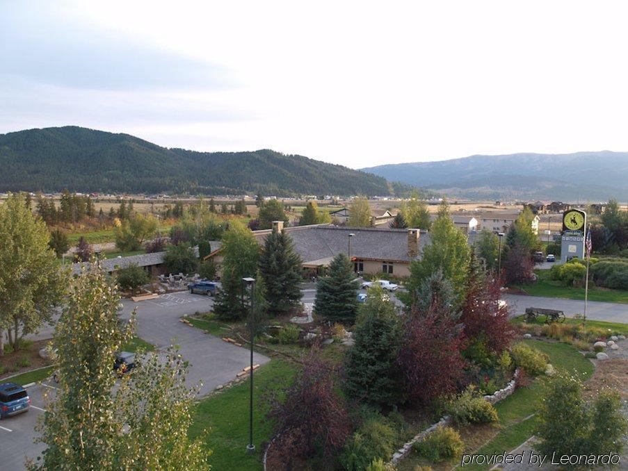 Flying Saddle Resort And Steak House Alpine Exterior foto